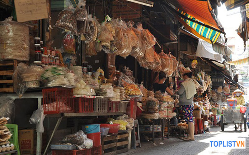 Khu ẩm thực Chợ Bà Hoa Sài Gòn