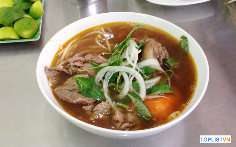 Quán bún bò Huế 19