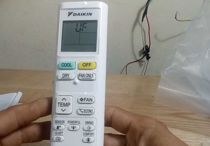 Màn hình điều khiển không hiển thị rõ Màn hình điều khiển không hiển thị rõ